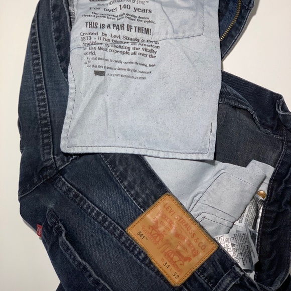 Levi Strauss & Co - Picture 6 of 6